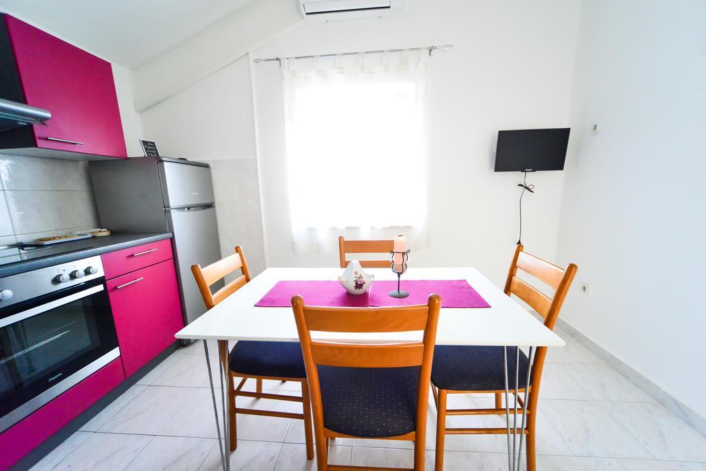 Apartments Valentina بيتريتْشاني المظهر الخارجي الصورة