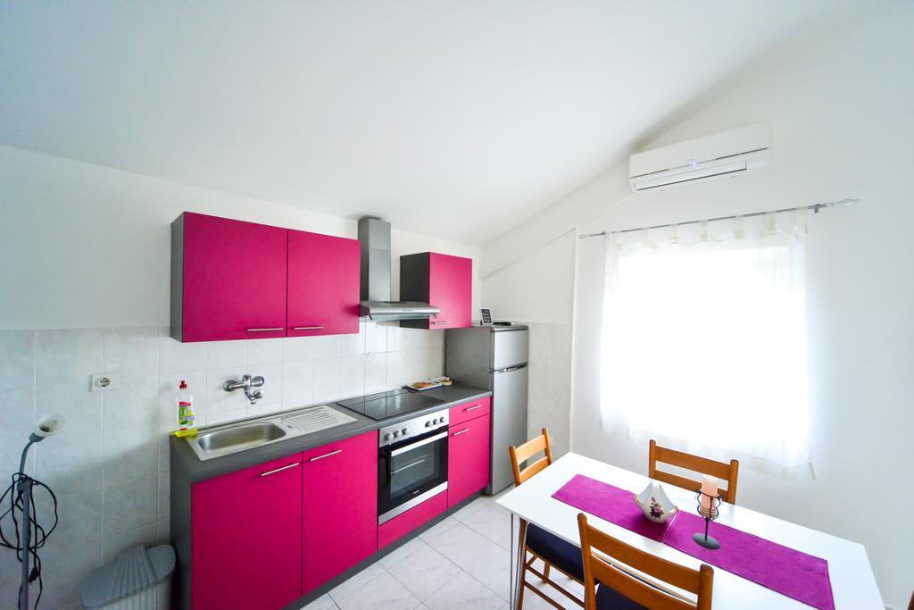 Apartments Valentina بيتريتْشاني المظهر الخارجي الصورة